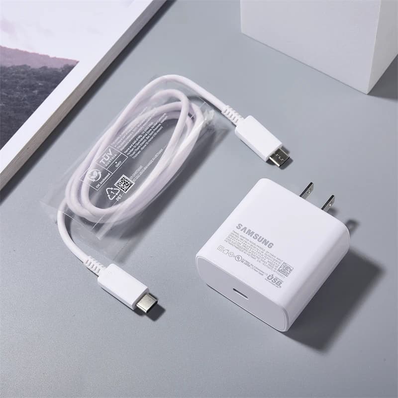chargeur-samsung-blanc